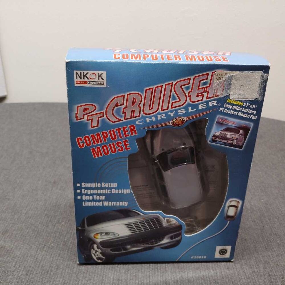 Vintage NKOK Chrysler PT Cruiser PC Computer Mouse 10016 Open Box PS2